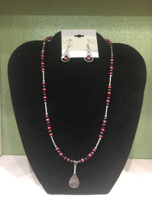 Red Pearls/Swarovski Crystals Necklace and Earring Set